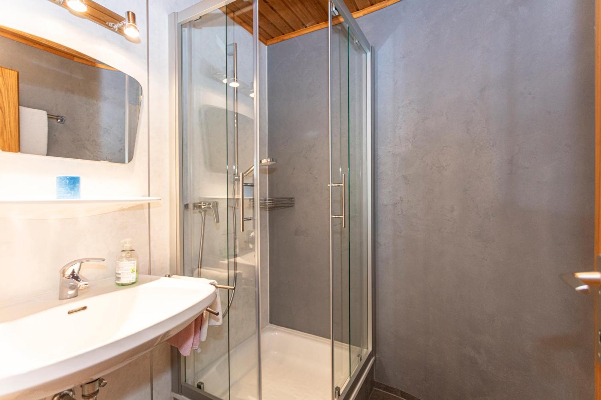 Ferienhaus Alpenrose Bruck an der Grossglocknerstrasse Ngoại thất bức ảnh
